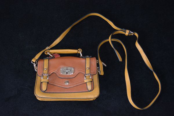 Bolsa maletinha mostarda - B1208