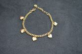 Pulseira corações dourada - P1334