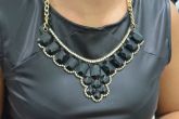 Maxi Colar preto com strass - MC1223