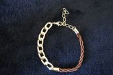 Pulseira morrom com corrente - P1368