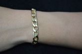 Pulseira dourada - P1357