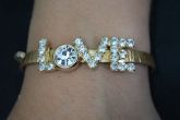 Pulseira LOVE strass - P1327