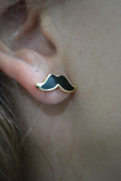 Brinco folhado bigode preto - SJI1229