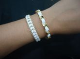 Conjunto branco: Trançada fina + corrente.