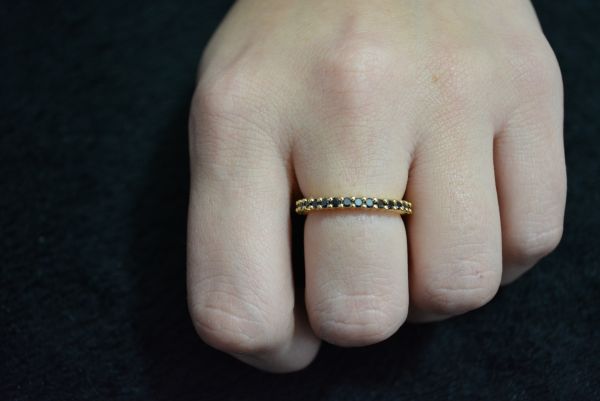 Anel zirconia preto - A1220