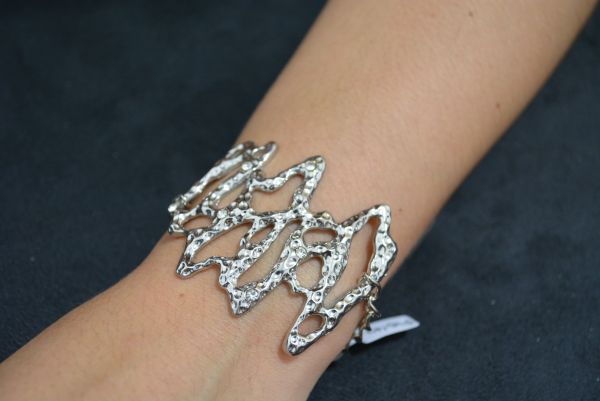 Pulseira prateada - P1640