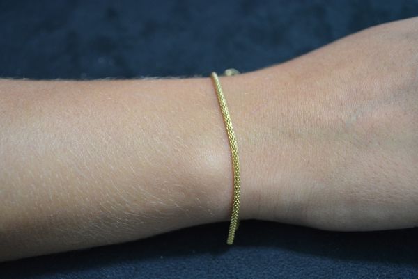 Pulseira rabo de gato dourada - P1303
